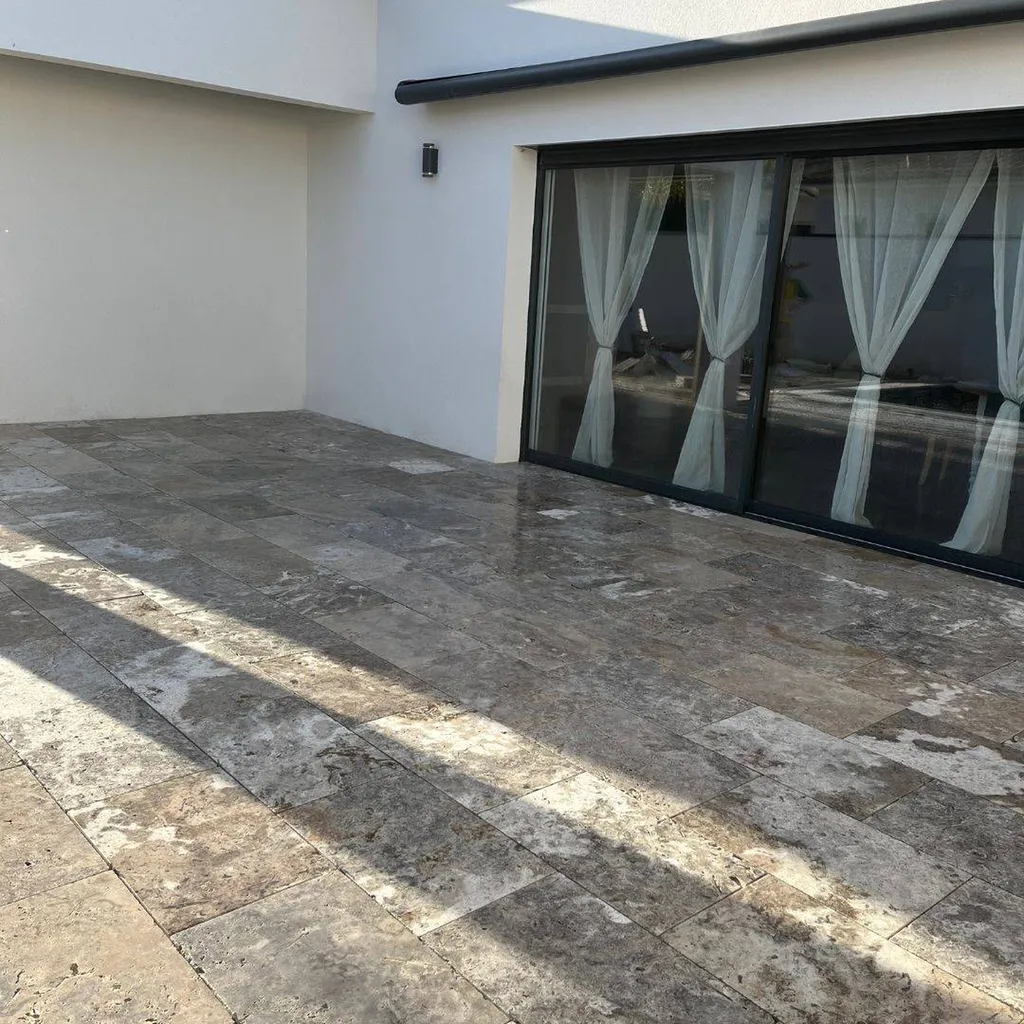 Où acheter du travertin Silver rustique à Ambarès et Lagrave près de Libourne