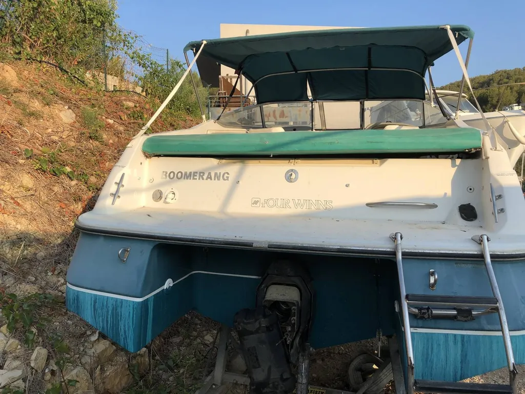vente bateau a moteur pas cher