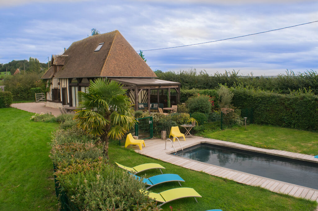 Maison d'habitation avec piscine