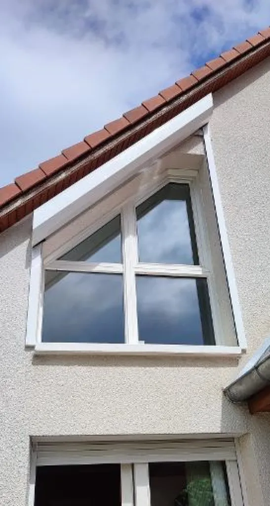 Installation d'un volet roulant aluminium motorisé à Dijon en Côte d'Or