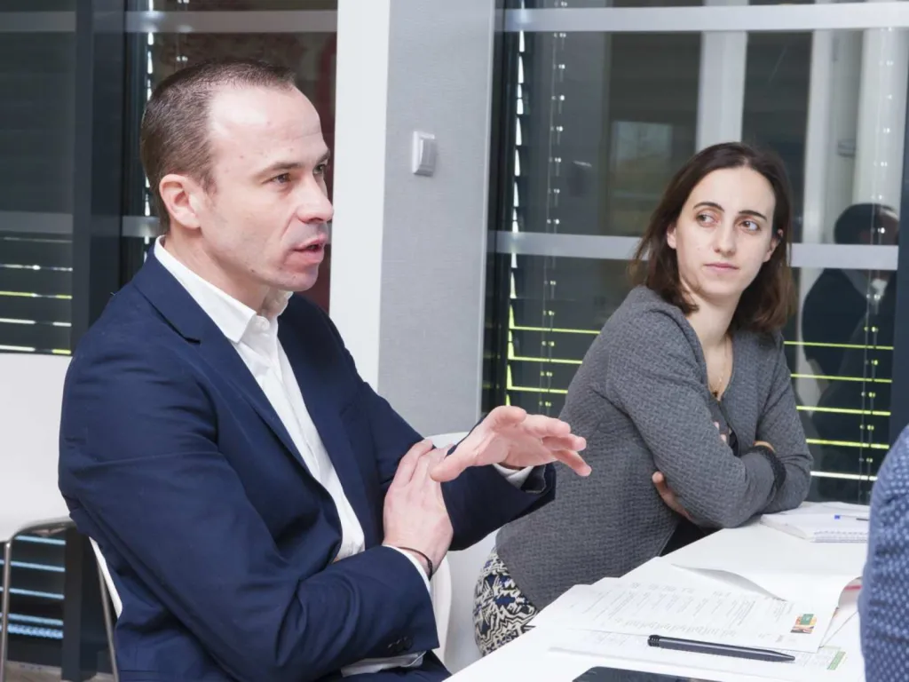 Reportage photographique avec des grands chefs cuisiniers d’un Think Tank Gourmand chez Brake France à Lyon avec le chef Christophe Hay