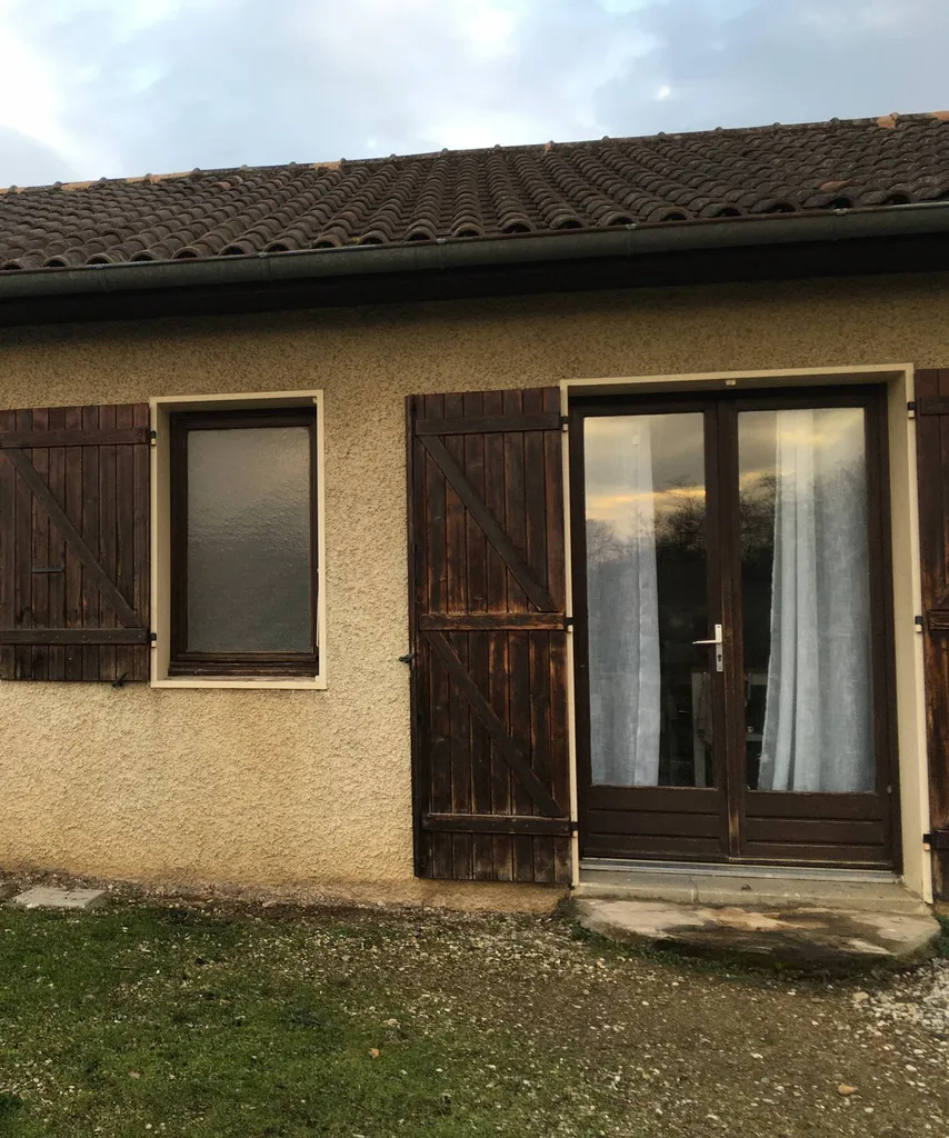 Avant Rénovation portes et fenêtres à Limas (69)