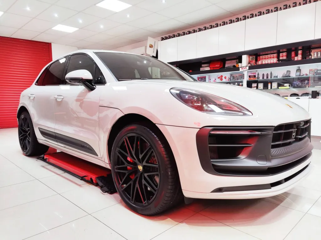 PORSCHE MACAN GTS - BLOC AVANT PPF XPEL + CERAMIQUE GTECHNIQ - LILLE 59