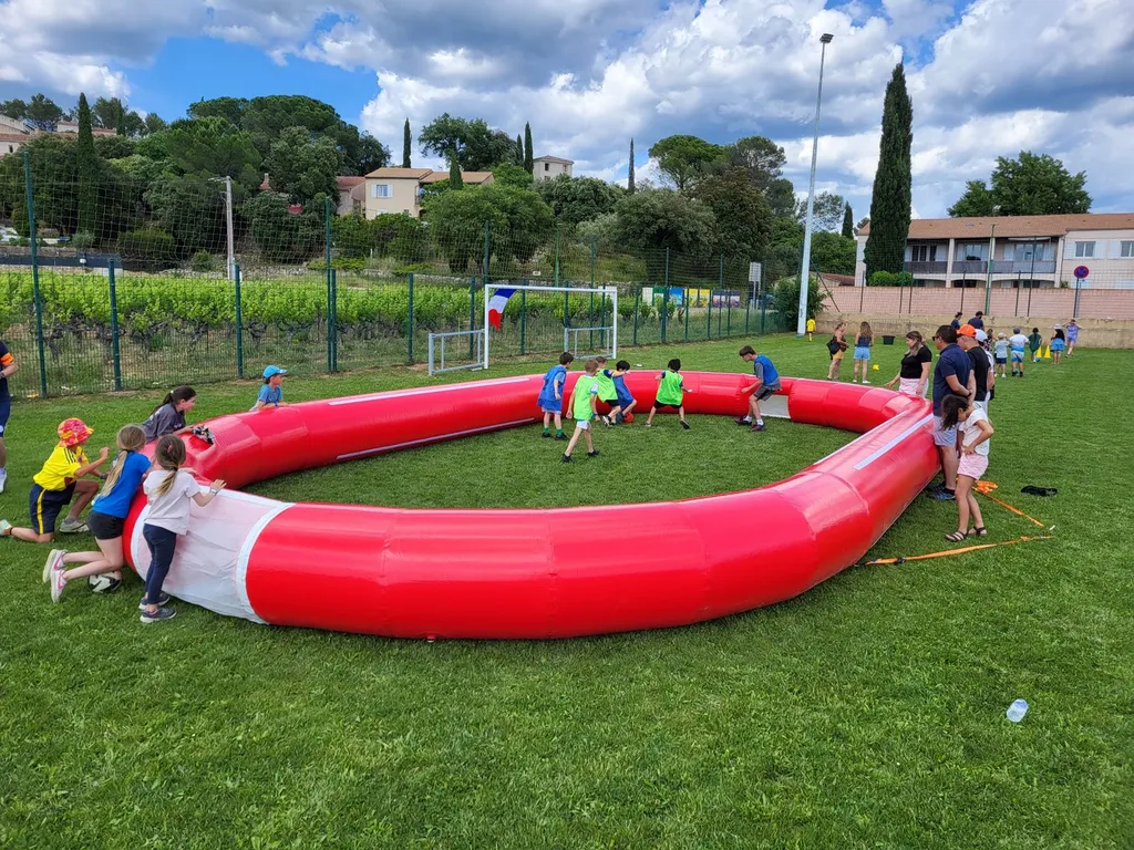 Location de jeux pour un club de foot à Carcès-Cotignac : Le concept balopied
