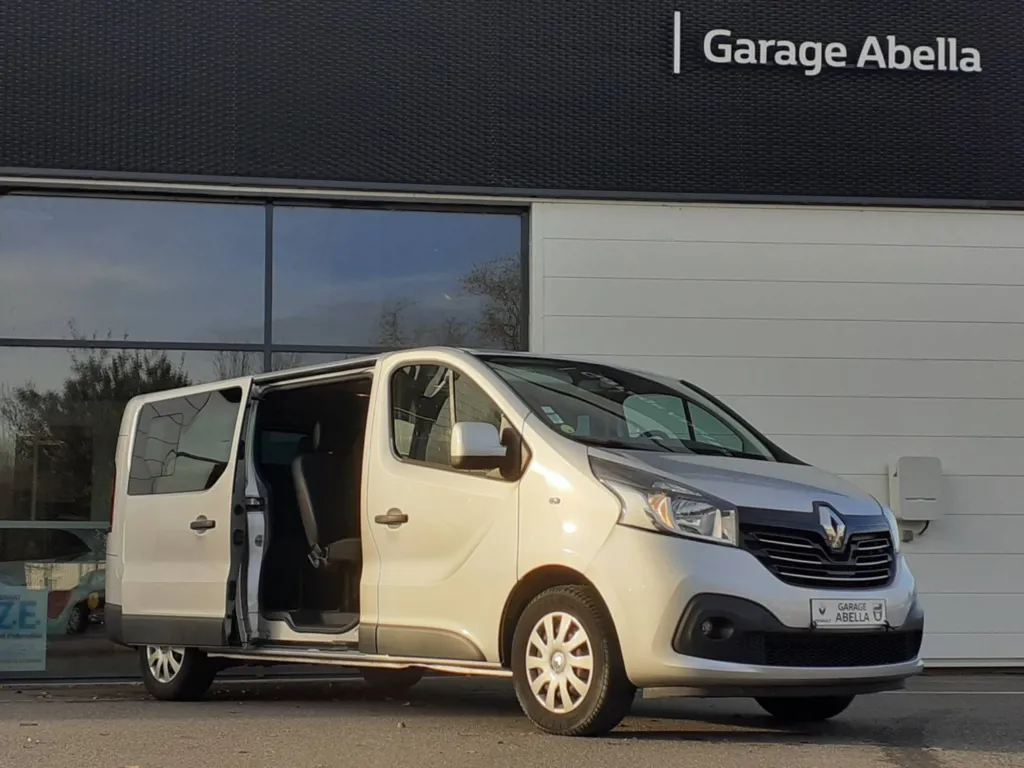 RENAULT TRAFIC COMBI OCCASION INTENS L2 DCI 125CH 9 PLACES PRES DE TOULOUSE EN OCCITANIE