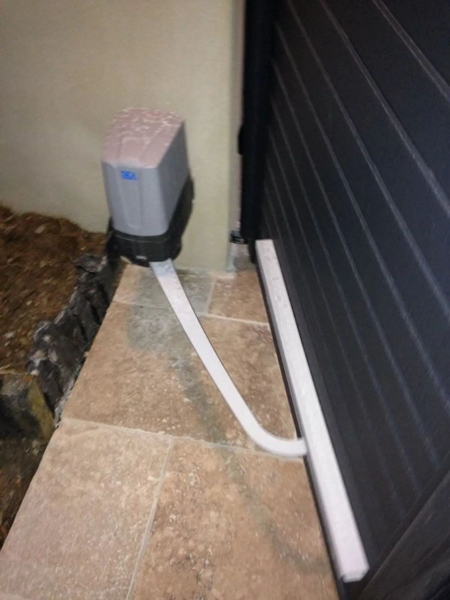 motorisation à bras à coulisse