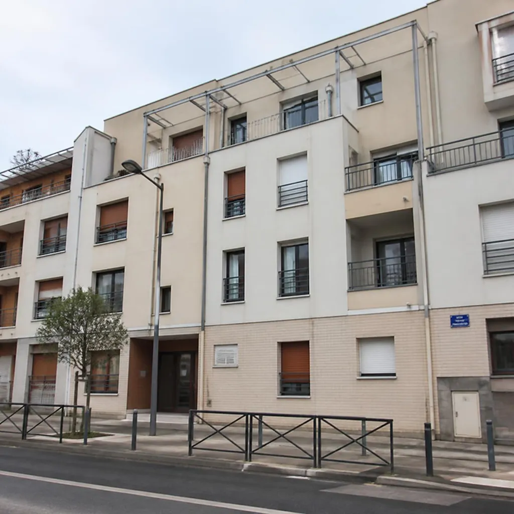 nebulisation-cafards-copropriete-saint-denis-desinsectisation