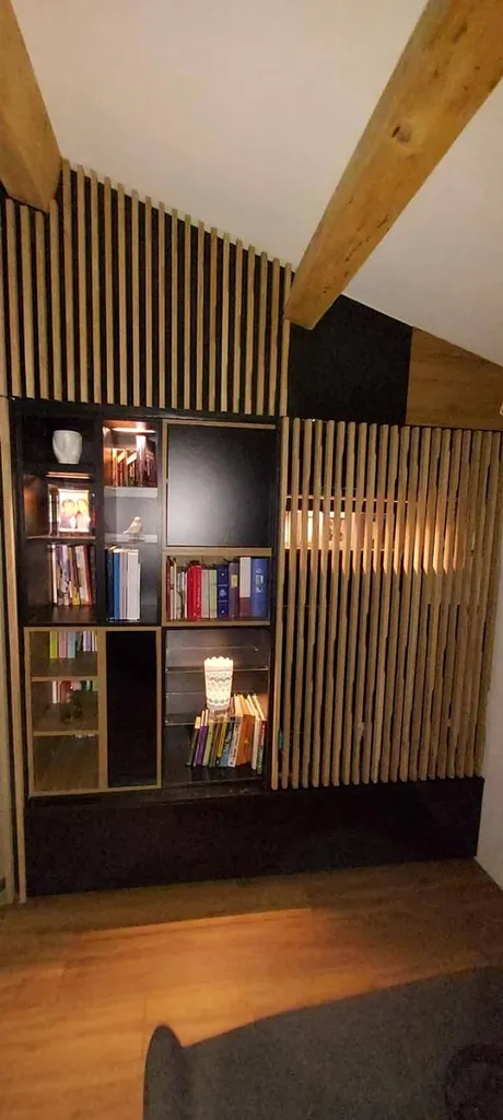 Fabrication et agencement sur-mesure de mobilier en bois massif près de Martigues