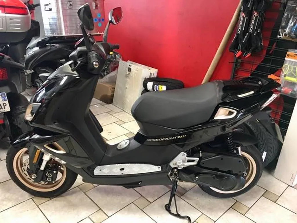 SCOOTER OCCASION PEUGEOT SPEEDFIGHT 50 LA SEYNE SUR MER