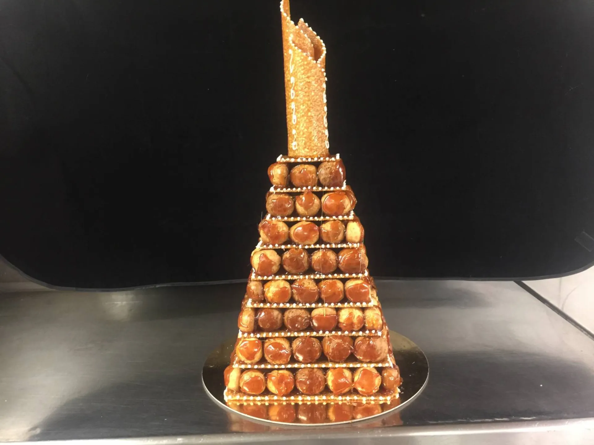 piece montée pyramide, lyon