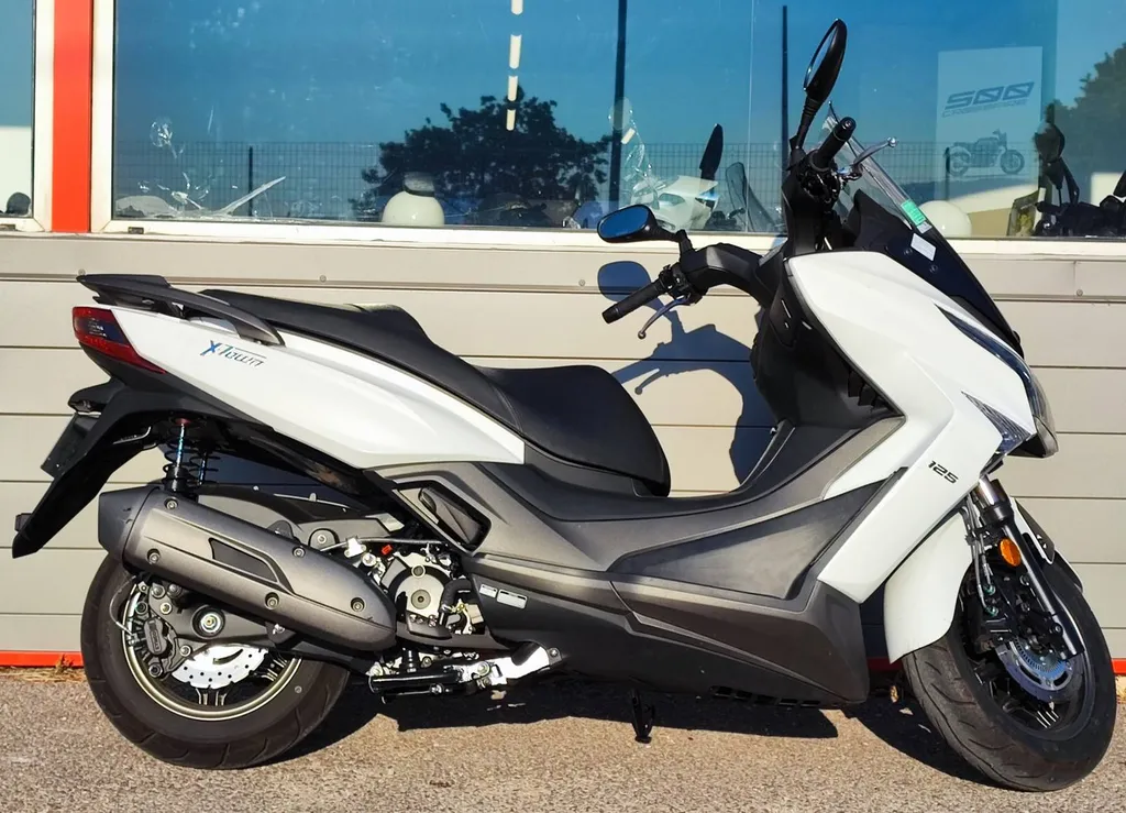 SCOOTER 125 OCCASION GARANTIE 83