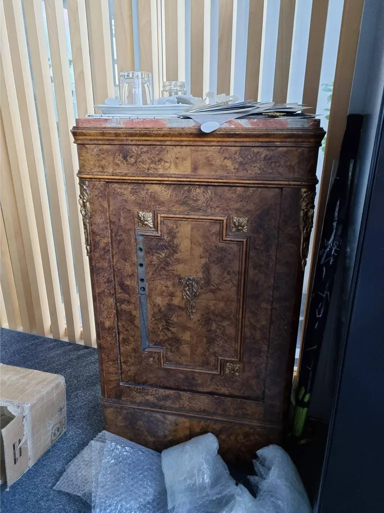 coffre fort ancien serrure picarde Lille 59000