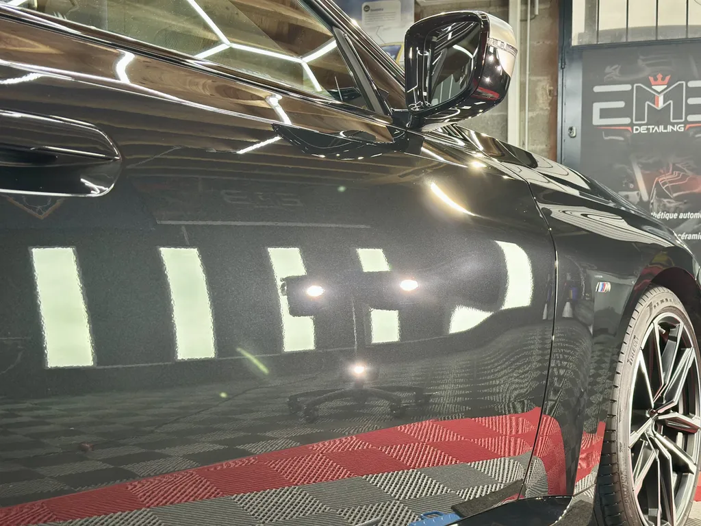 Detailing polissage protection carrosserie spécialiste BMW série 2 Brignais