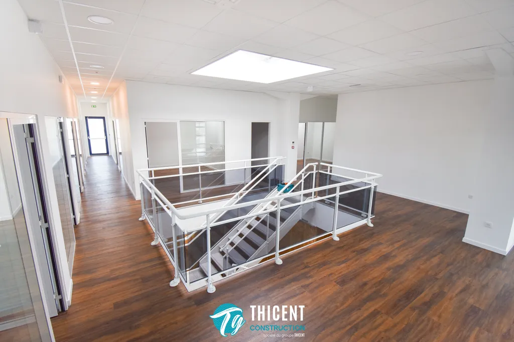 Thicent Construction – Réhabilitation des bureaux et locaux sociaux Prominent en Alsace, Bas-Rhin – Contractant général