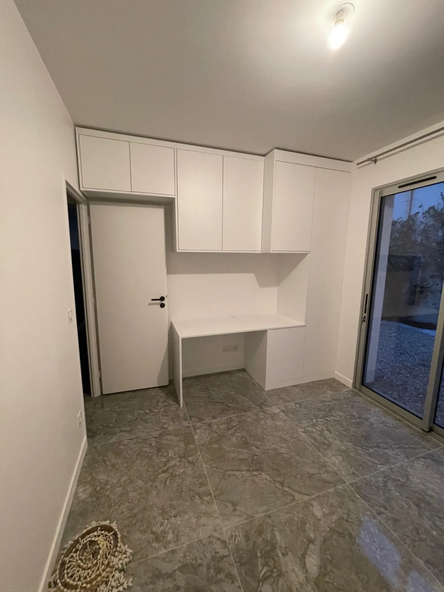  Fabrication de mobilier d’agencement sur-mesure sur la commune d'Arcachon