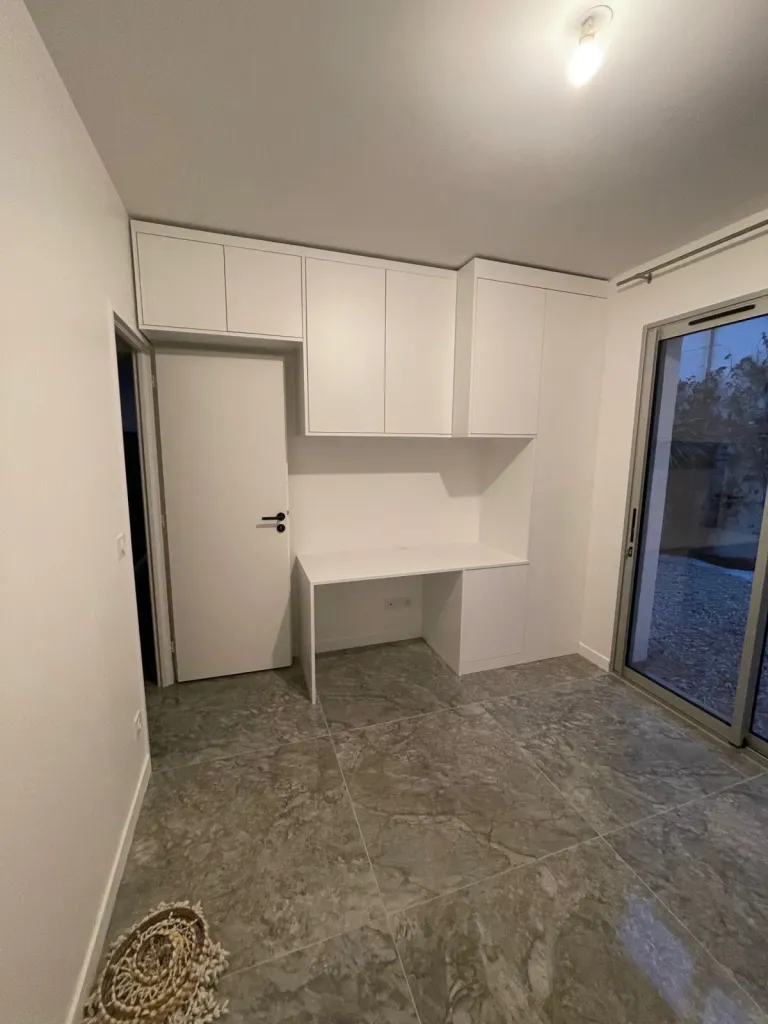  Fabrication de mobilier d’agencement sur-mesure sur la commune d'Arcachon