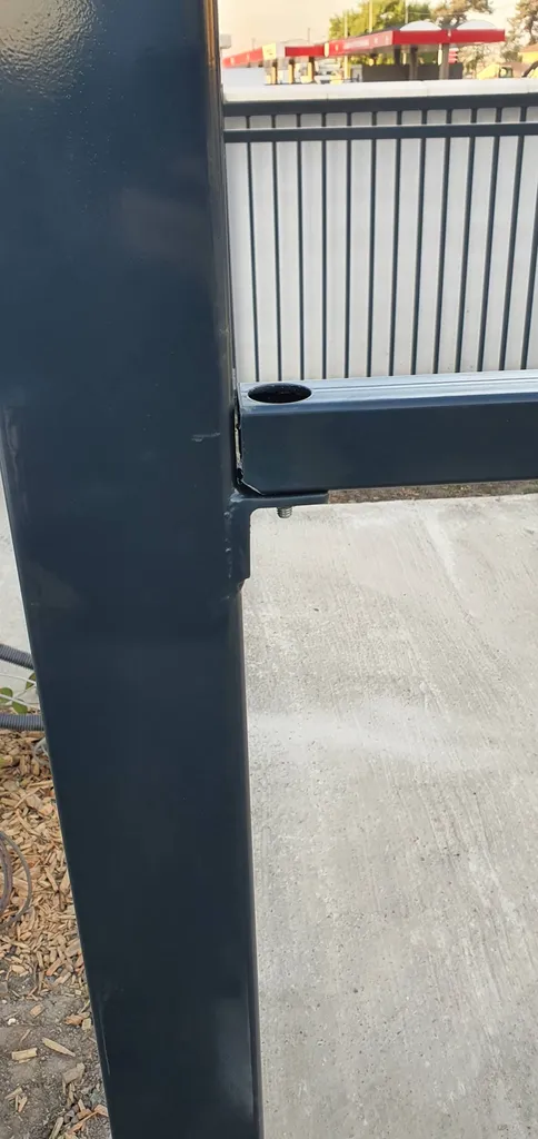 Création de local à vélo avec charpente métallique à Mérignac près de Bordeaux