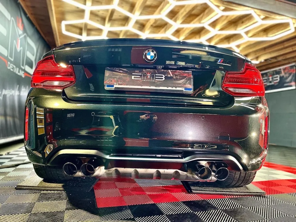 Detailing Lyon traitement céramique BMW M2
