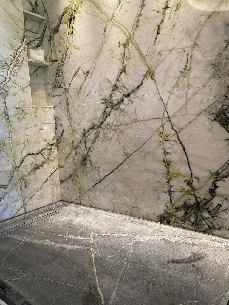 Bac à douche en Marbre Pietra Ollare à Aix en Provence