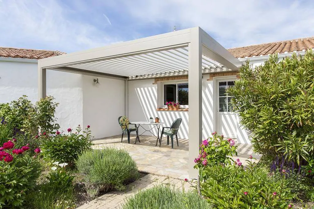 Projet pergola bioclimatique sur mesure à Beaucaire