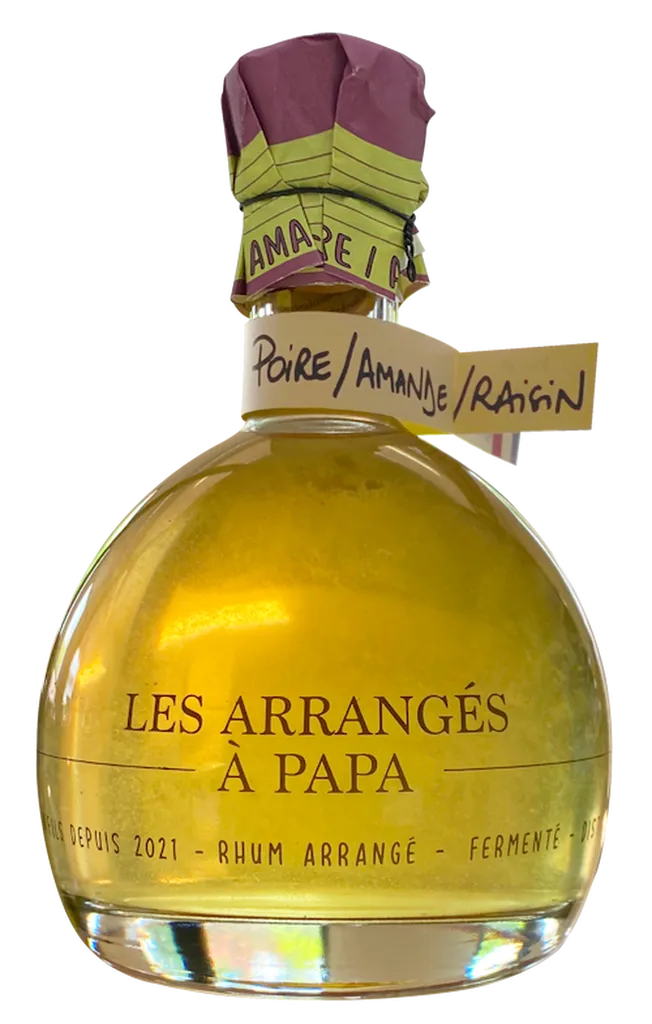 Rhum arrangé poire amande raisin