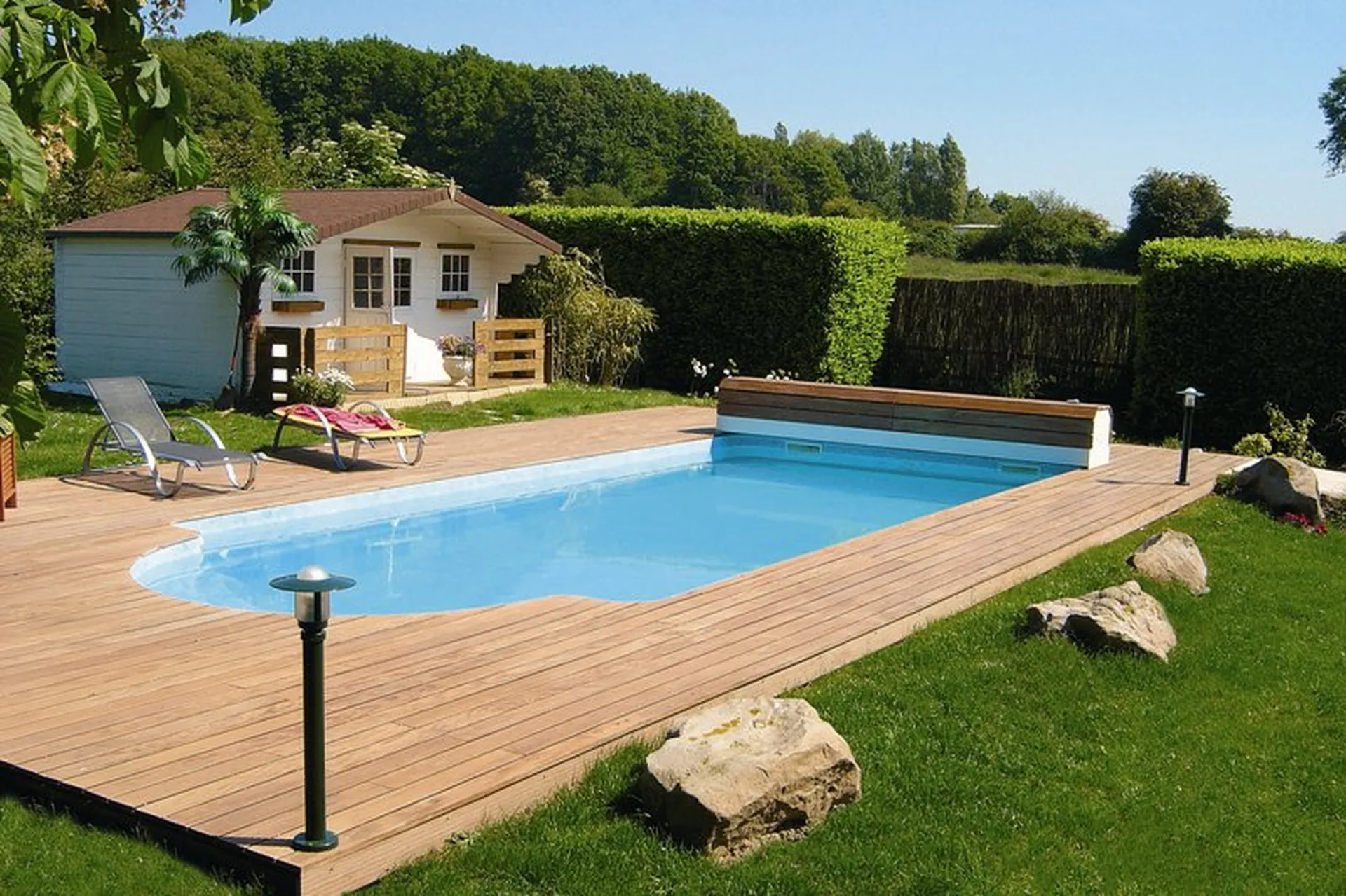 Piscine fond incliné réservation volets Hors-sol