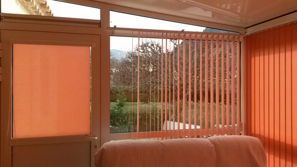 Store a bandes verticales Drome 