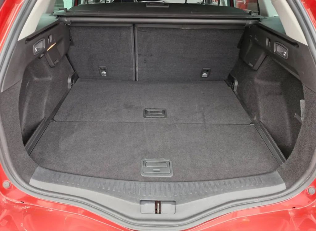 RENAULT MEGANE IV ESTATE TECHNO TCE 140 EDC PACK PARKING / PACK HIVER OCCASION PRES DE TOULOUSE EN OCCITANIE