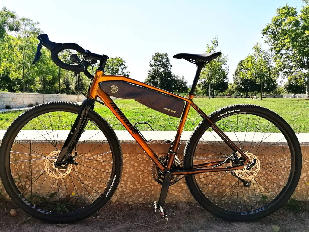 Location de vélo gravel à Lyon
