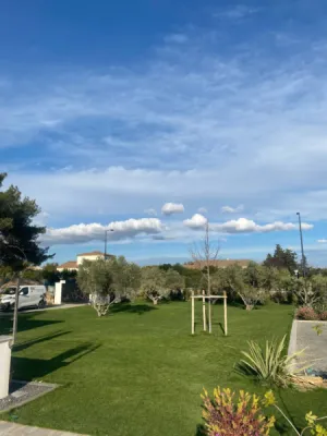 amenagement de jardin d une villa contemporaine a berre l etang amenagement de jardin d une villa contemporaine a berre l etang