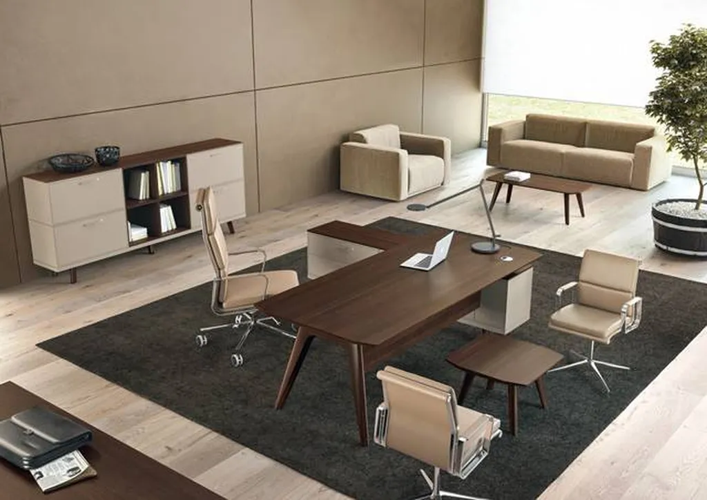 CONCEPTYS AMÉNAGEMENT à NÎMES livre et installe les bureaux  direction verre et bois 