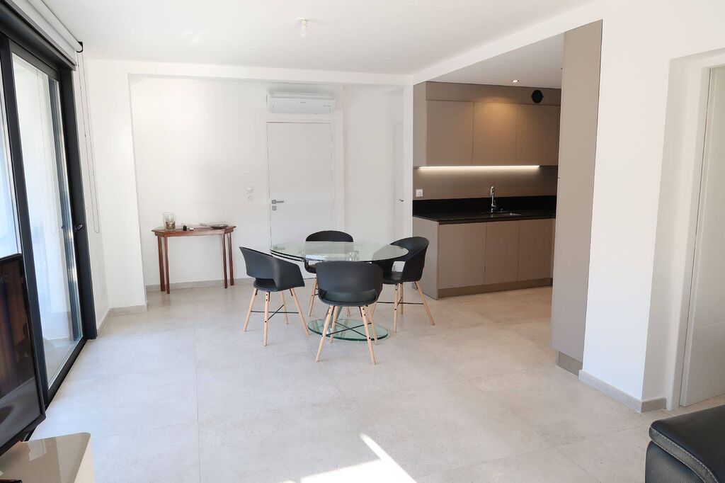 Cassis rez-de-jardin à vendre