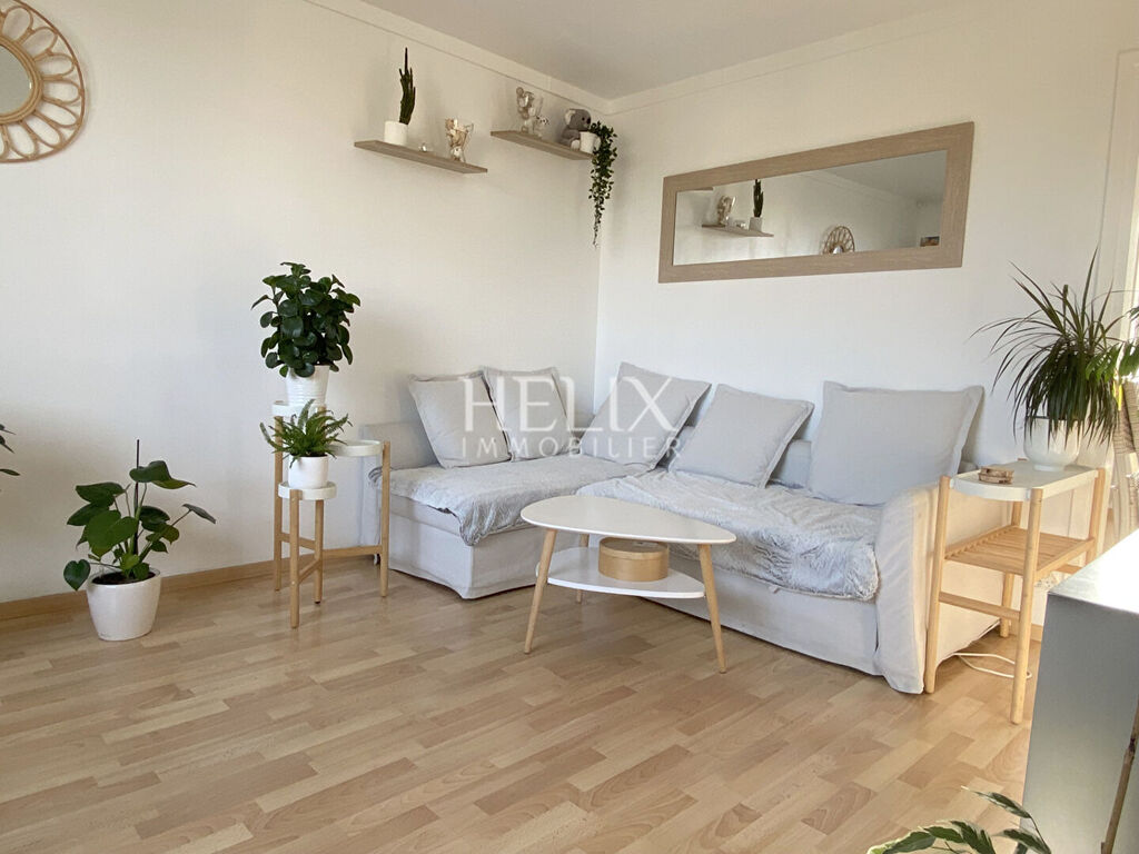 Le Pecq- quartier Mexique -3 pièces lumineux et traversant en parfait état