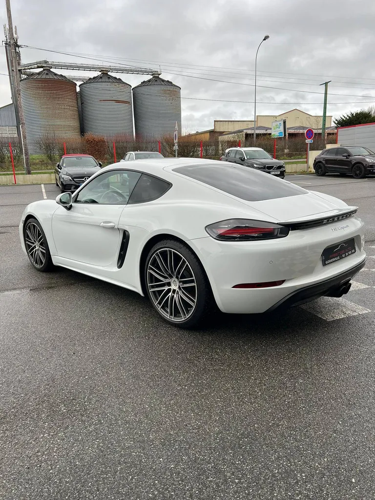 Porsche Cayman718 2017 proche Goderville 76
