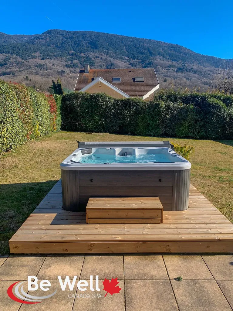 jacuzzi spa exterieur jardin 4 places