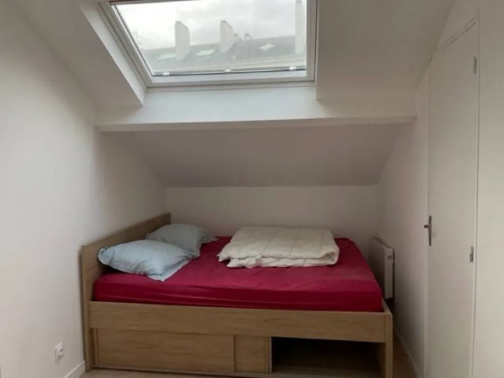 Type F2 meublé d'une superficie d'environ 37,98m²