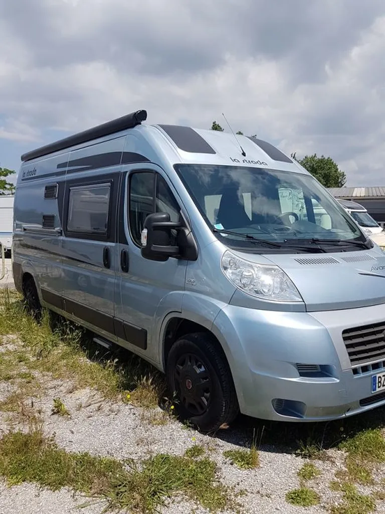 LA STRADA FOURGON A LANCON DE PROVENCE 13680