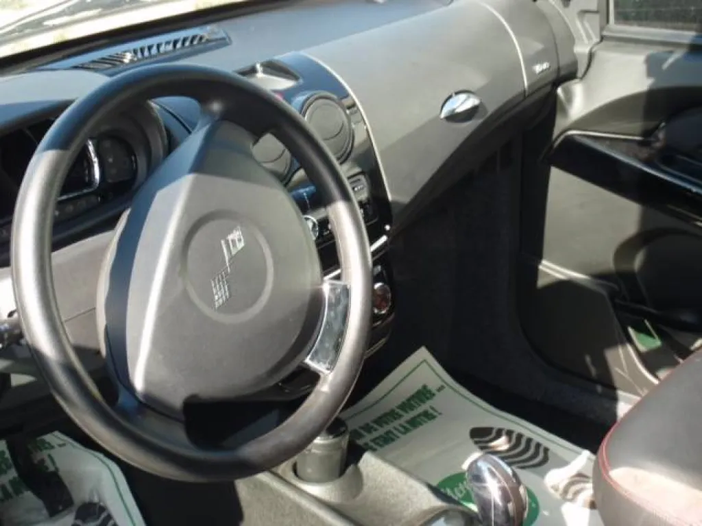 Vente Voiture Sans Permis LIGIER IXO 2 ELEGANCE avec Moteur PROGRESS sur Toulon dans le Var 83