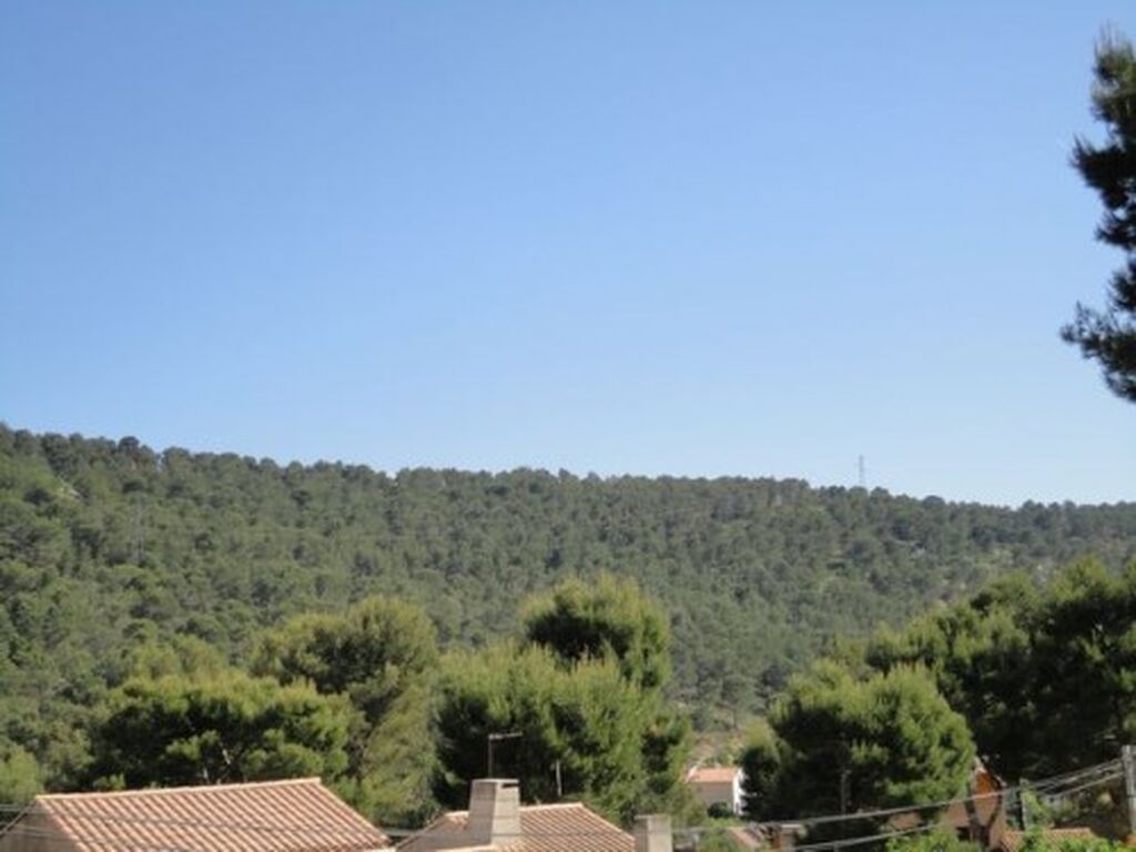 maison à rénover carnoux beaux volumes
