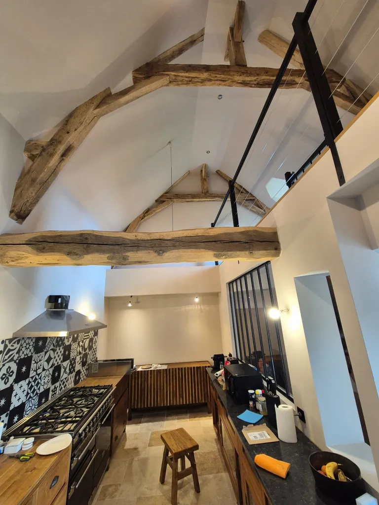 Rénovation d'un pavillon tout en couleurs, entre Alençon et Verneuil d'Avre et d'Iton