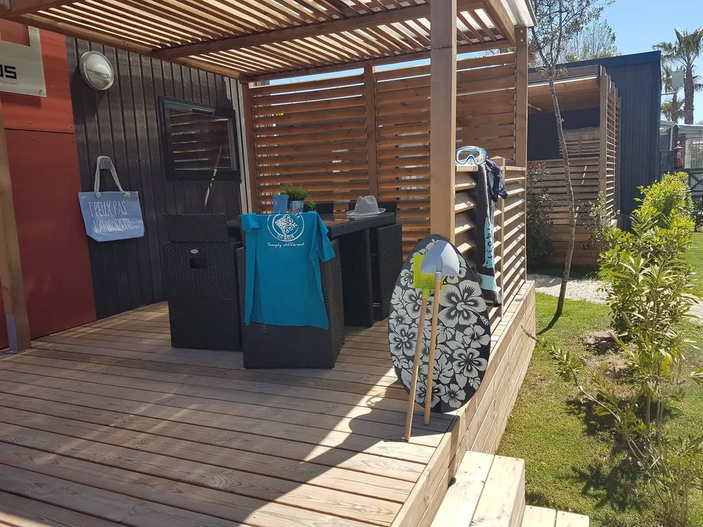 Location de mobil home premium à sérignan-plage bord de mer