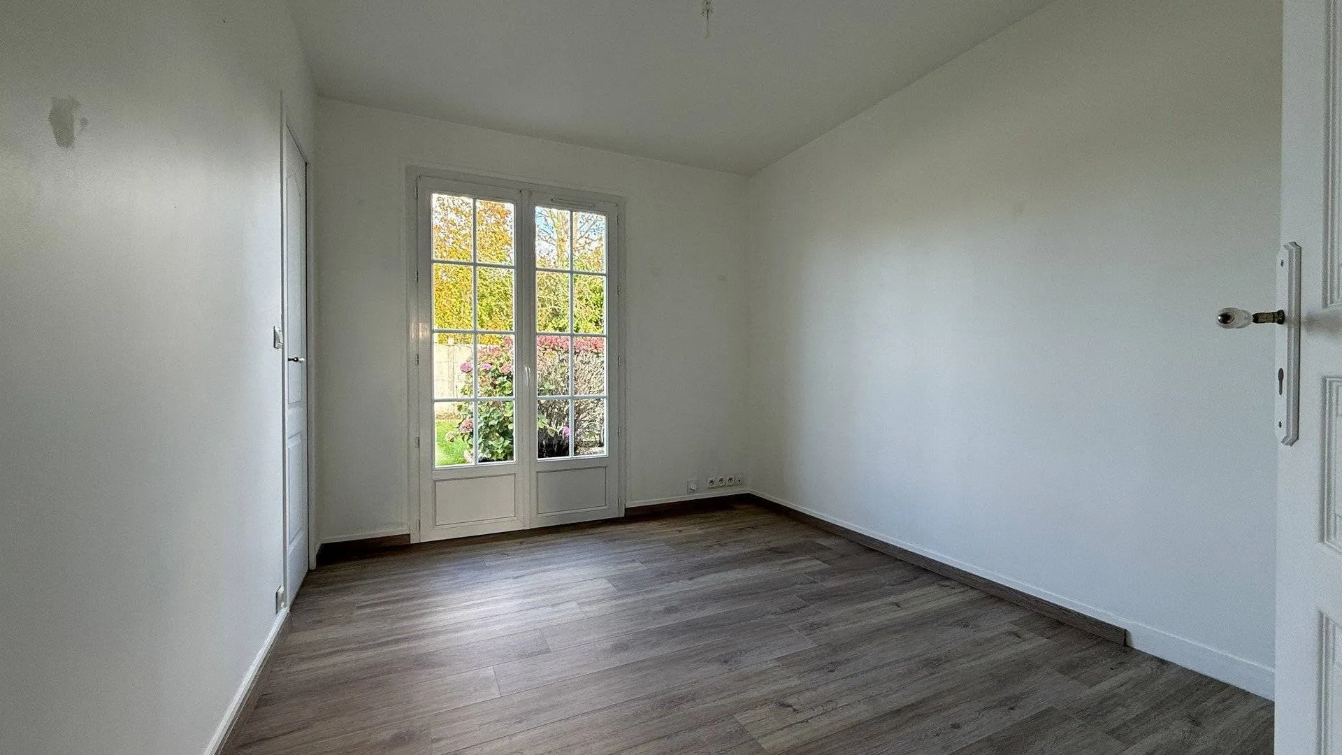 5 minutes de la centrale, maison de plain-pied avec studio - 4 chambres, Saint-Martin-en-Campagne 76370