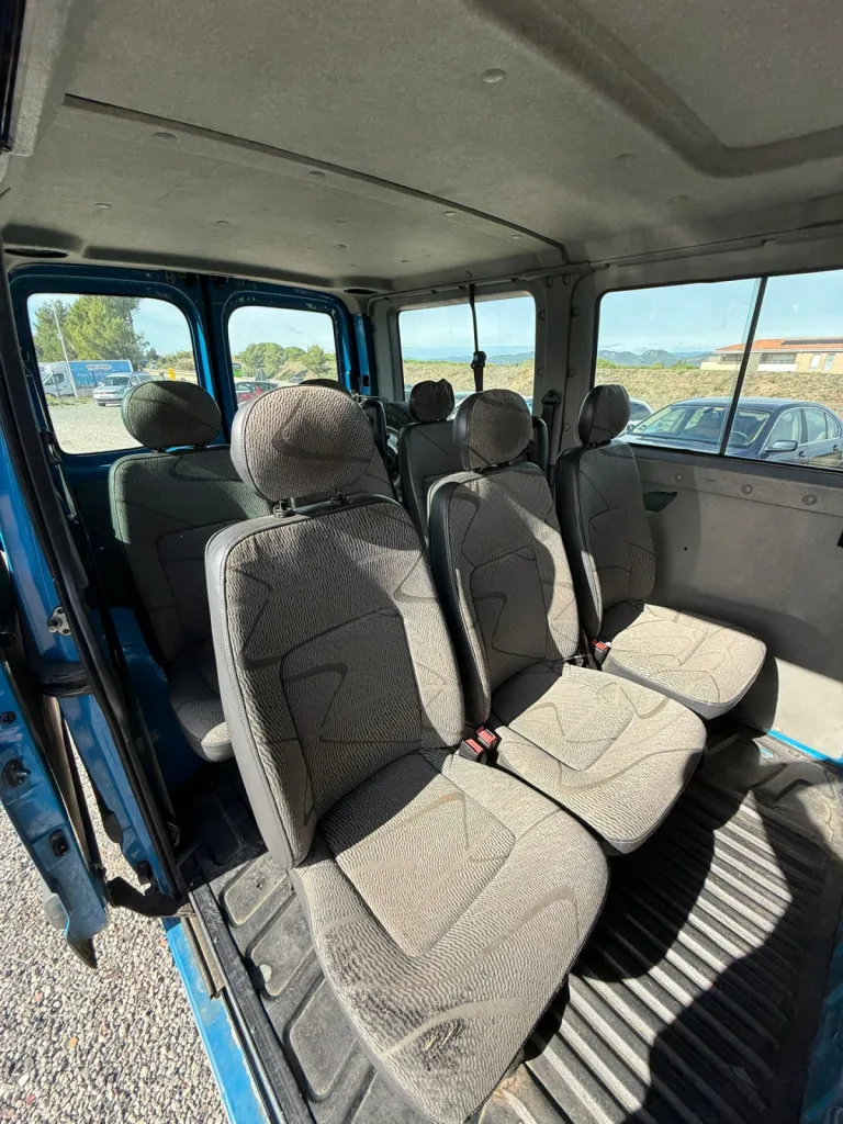 RENAULT MASTER 9 places 2.5 DCI 120CV