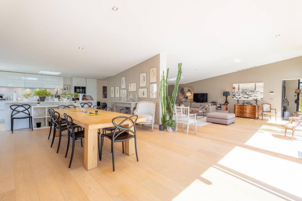 Belle maison contemporaine Bordeaux Caudéran Proximité Maréchaux 