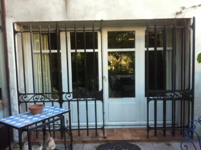 GRILLES EN FER FORGE AMOVIBLES PROTECTION ENTREE AIX EN PROVENCE