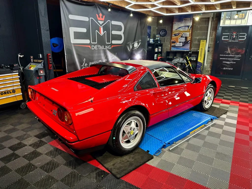 Traitement céramique lyon polissage carrosserie DETAILING Ferrari 328 GTS