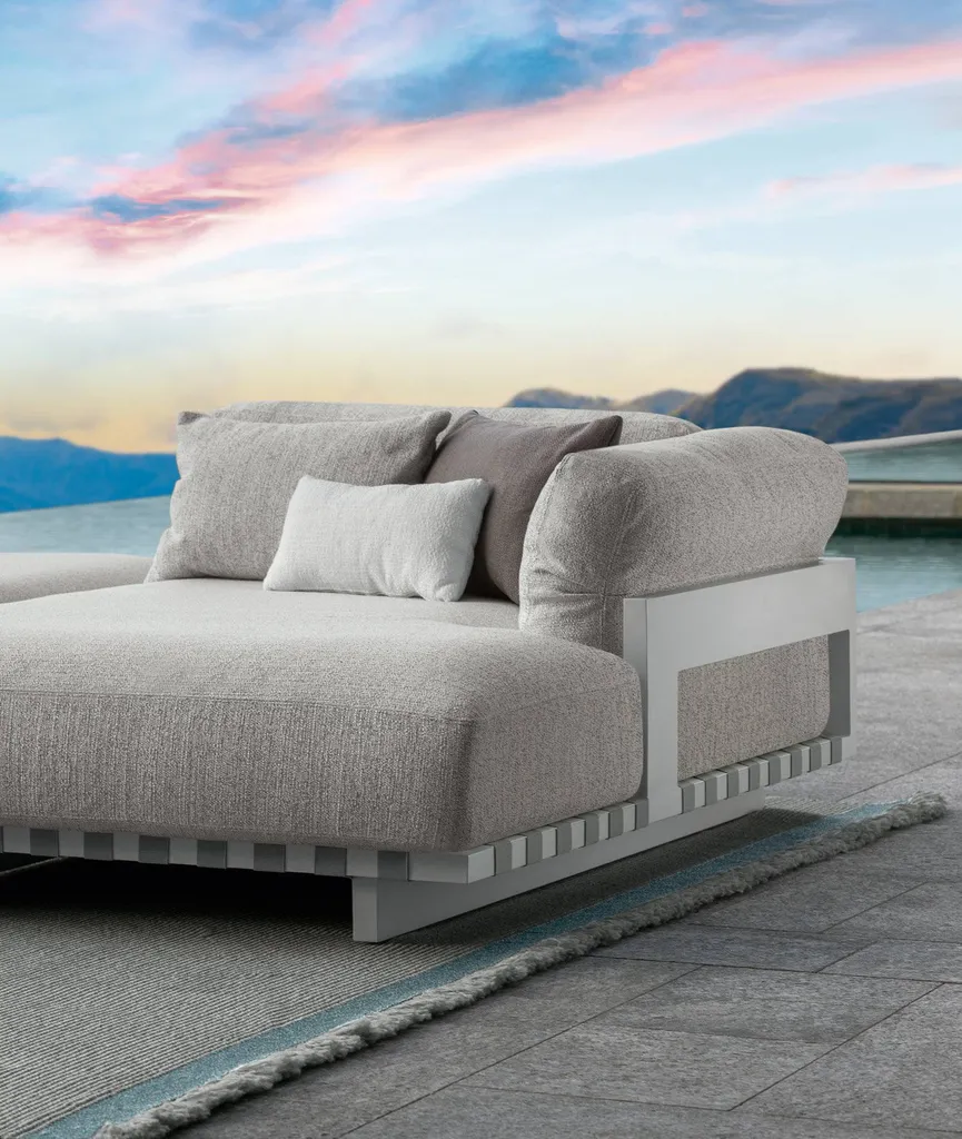 salon extérieur de jardin modulable avec confort de qualité beige à Hyères vers Toulon