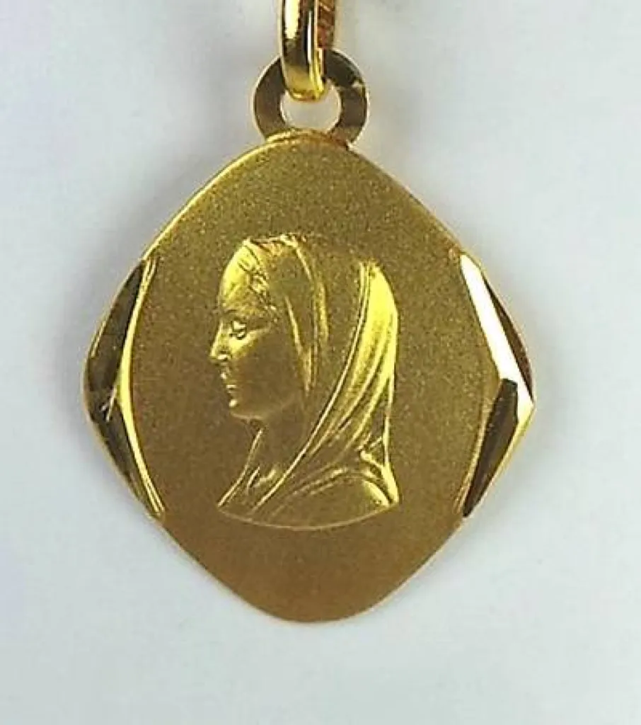 Médaille de la vierge en or jaune