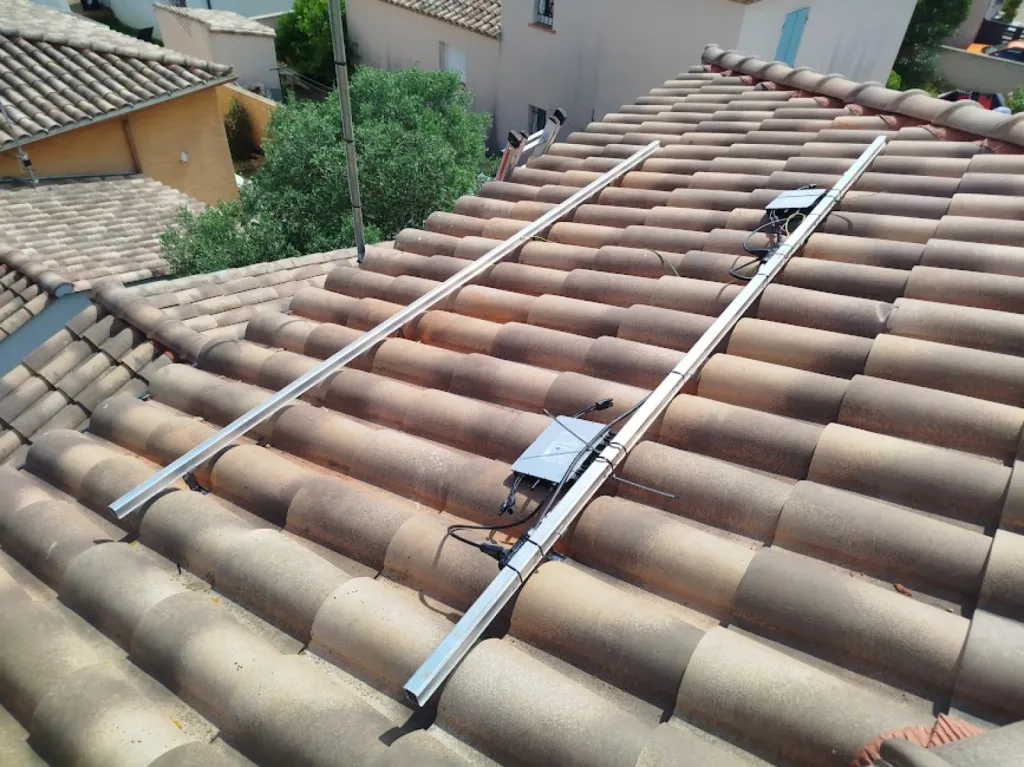 installation de support pour panneaux solaires à Montpellier dans l 'Hérault par infiny elec