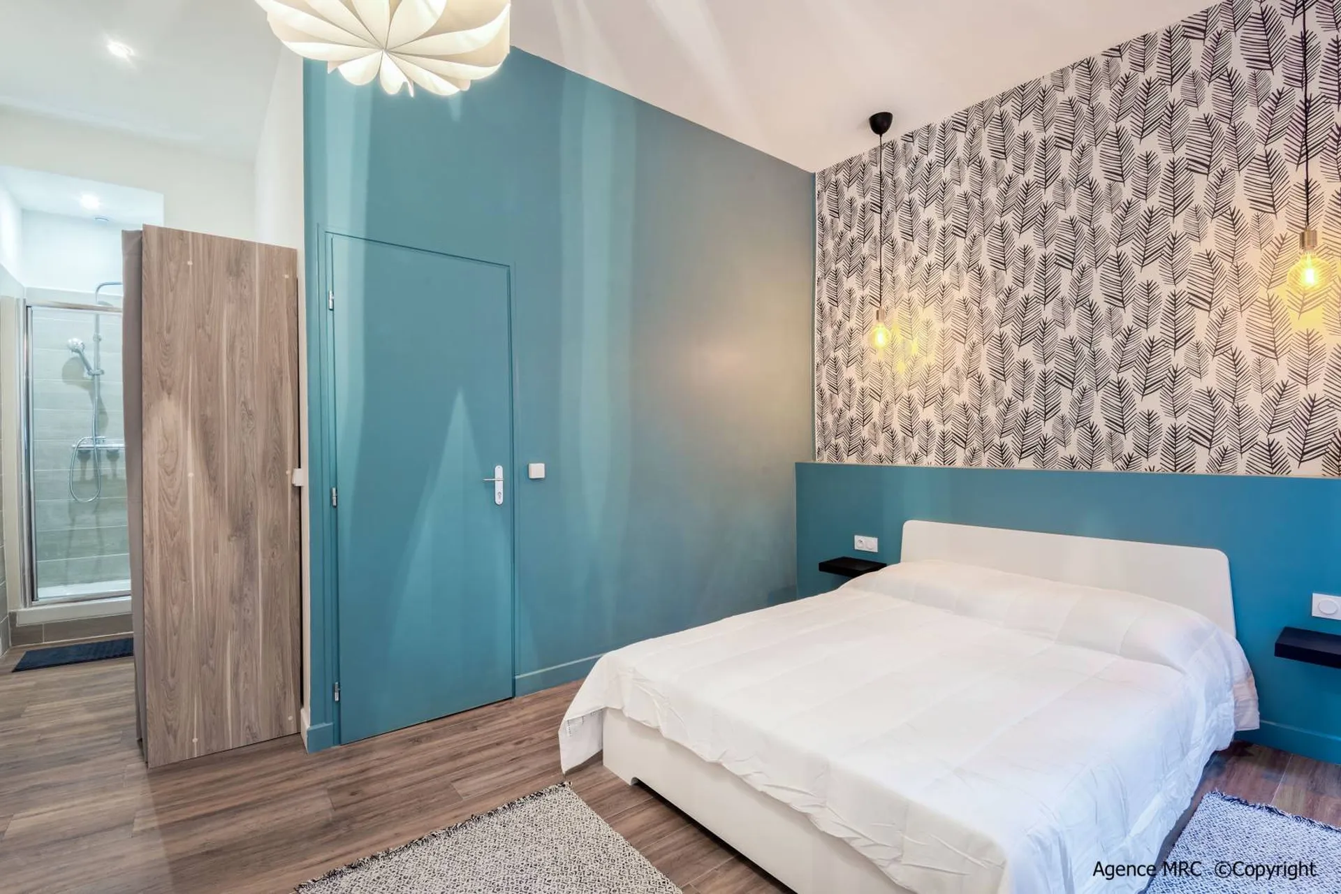 Accompagnement dans la rénovation d’une maison avec cuisine, salon, buanderie sur Marseille avec architecte d’intérieur